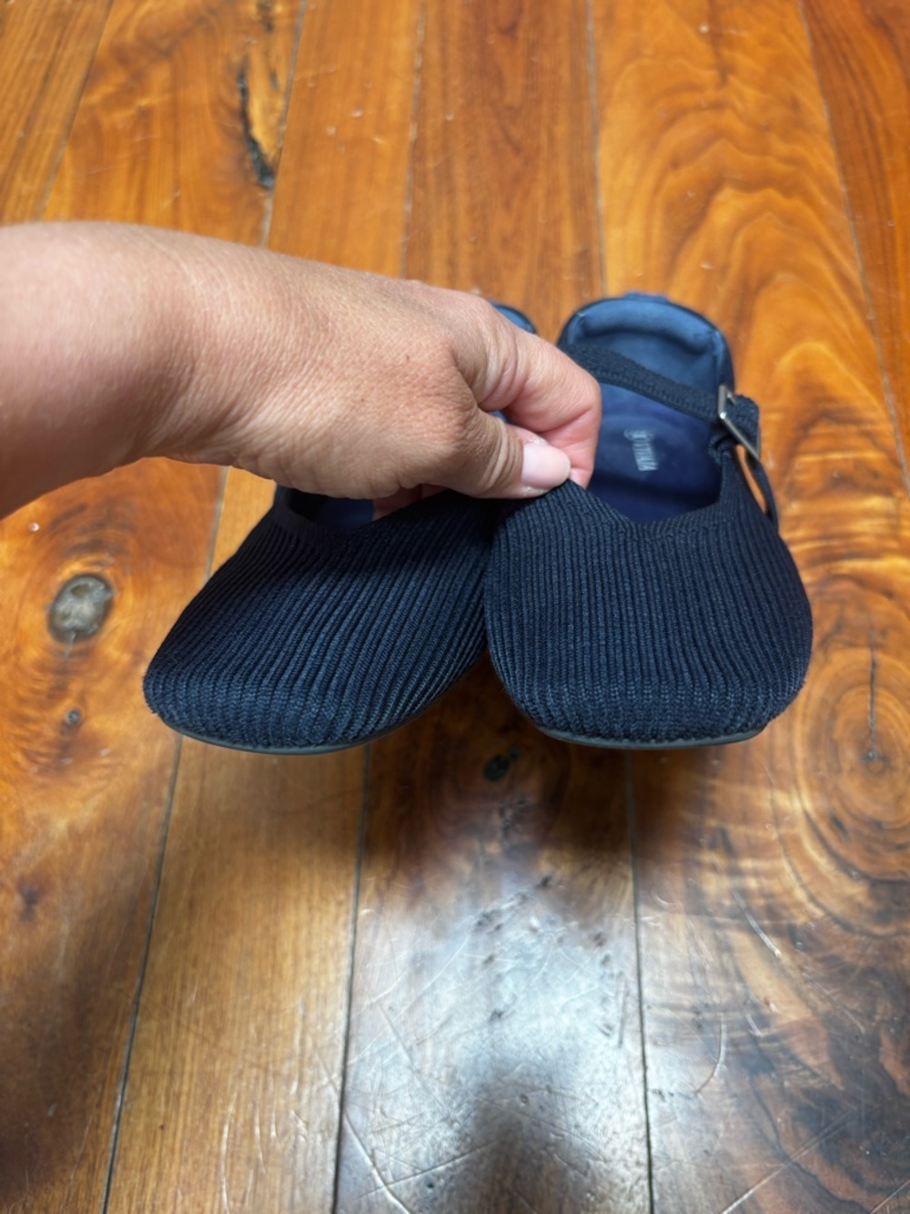 VIVAIA Square-Toe Margot Mary Janes in Navy 7.5 - Picture 7 of 10